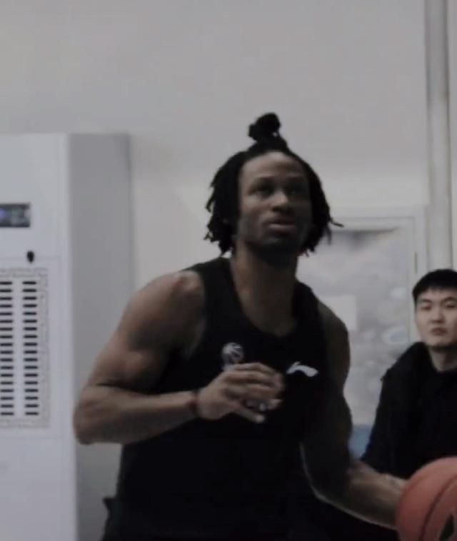 只有两个人的世界